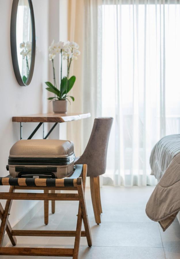 G Mare Boutique Hotel Neos Marmaras Esterno foto